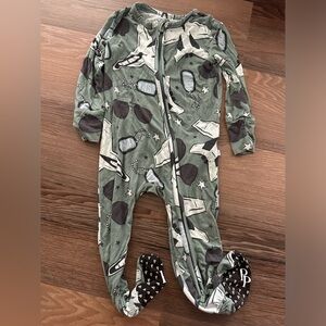 PoshPeanut - Aviator